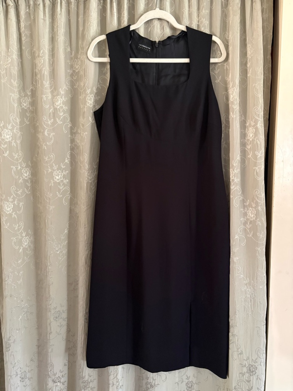 Liz Claiborne Black Sleeveless Midi Sheath Dress with Square Neck
